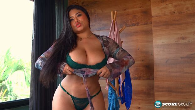 Mishell morales image