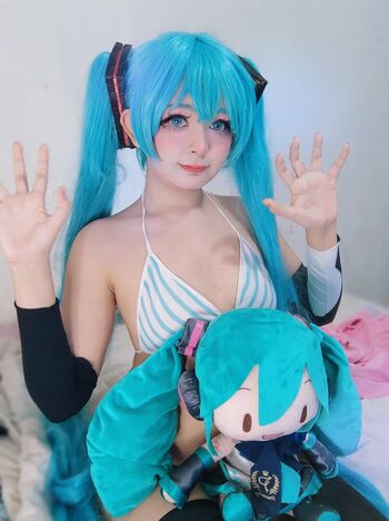 Mishi miku image