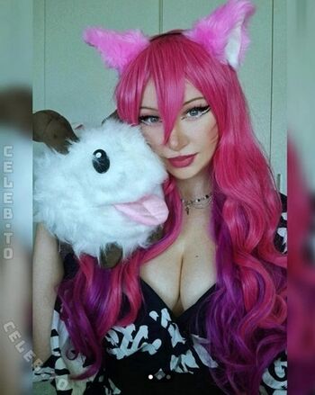 Miss kira image