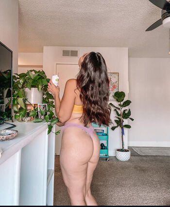 Miss moonpixie image