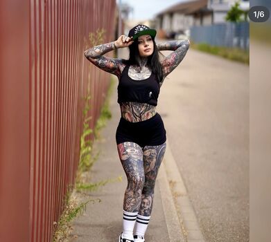 Miss quantum image