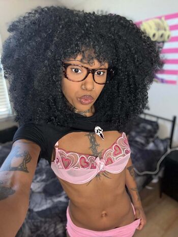 Miss spookie image
