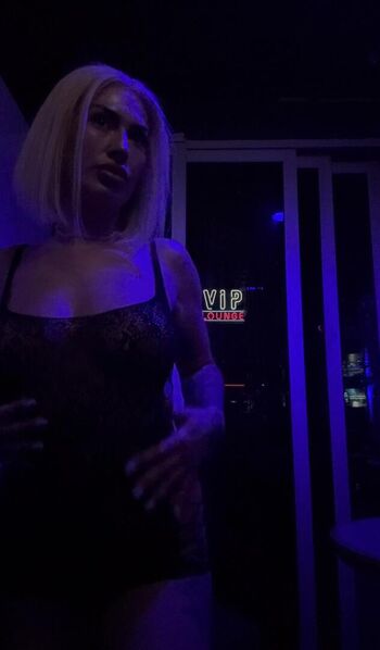 Missgonnabe page 2 image