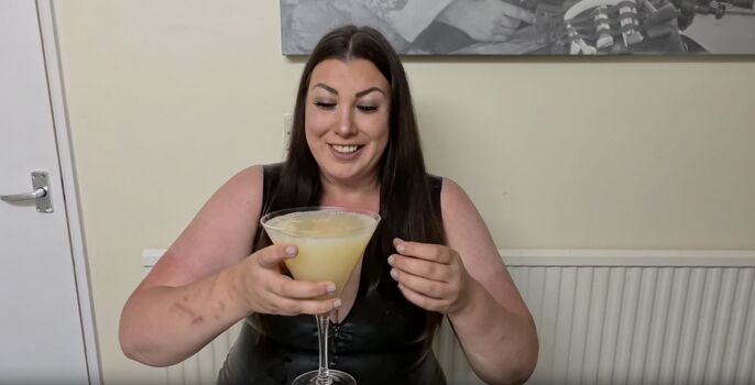 Missscarlett25 image