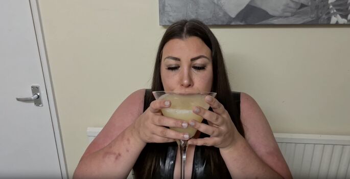 Missscarlett25 image