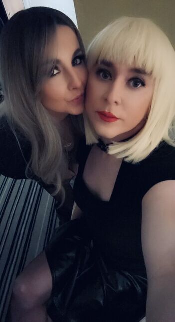 Missvioletdomme image