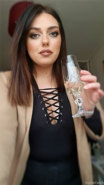 Mistressmasterchandler image