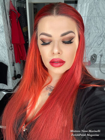 Mistressnoramarinelli image