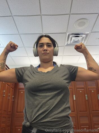 mixedmama96