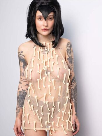 Moldova nude girl page 2 image