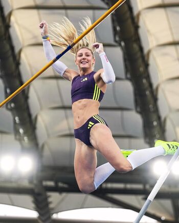 Molly caudery image