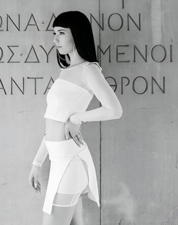 Molly hughes image