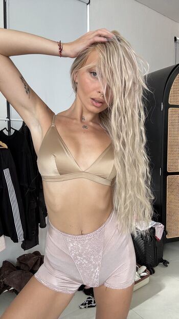 Molly moore image