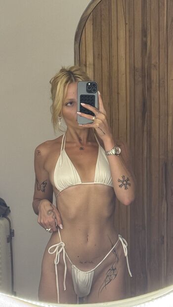 Molly moore image