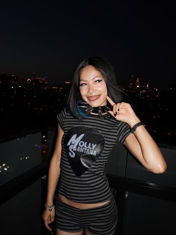 Molly santana image