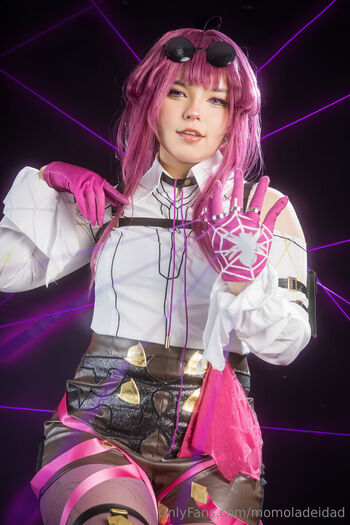 Momoiro cosplay image