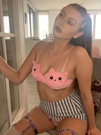 Mona luna bean image