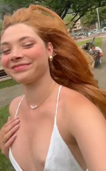 Monica jimenez image