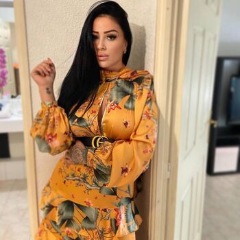Monicasuarez image