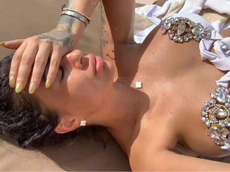 Monicasuarez image