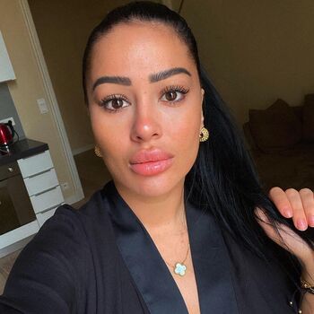 Monicasuarez image