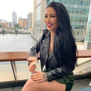 Monicasuarez image