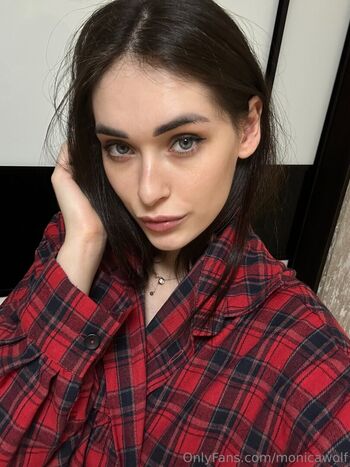 monicawolf