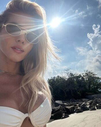 Monique alfradique image
