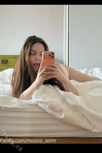 Moona ASMR