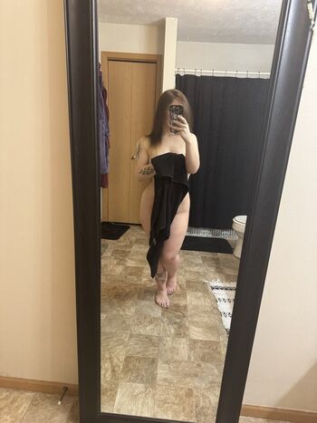 Morgan is tired page 3 image