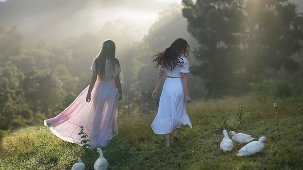 Motherthemountain image