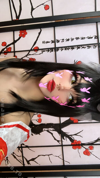 Motioncosplays 1 page 4 image