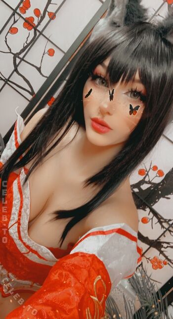 Motioncosplays 1 page 4 image