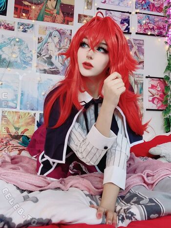 Motioncosplays 1 page 3 image