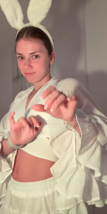 Ms selinka page 2 image