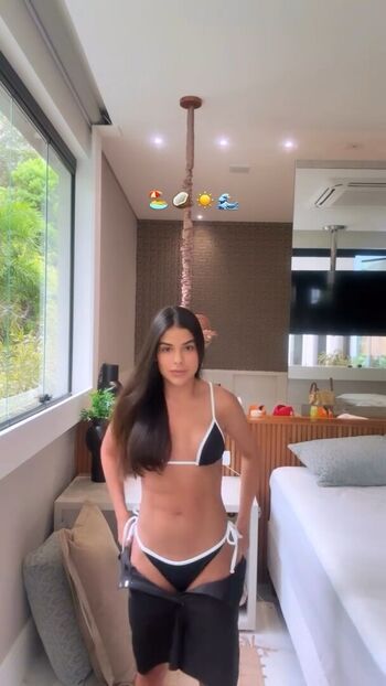 Munik nunes image