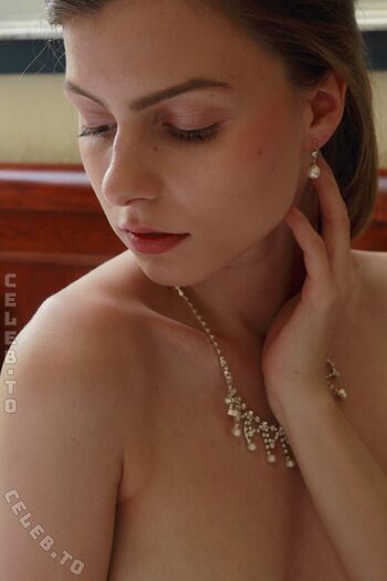 Muriel melinda image