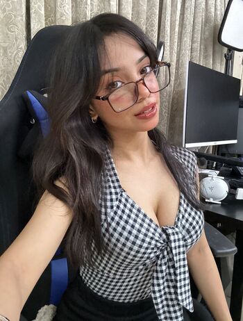 Muskan kari image