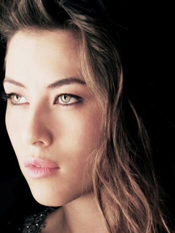Mylene jampanoi image