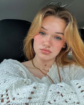 Mymy jennie page 2 image