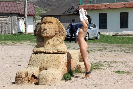 Nackt in russland image