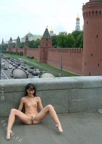 Nackt in russland image