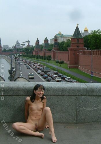 Nackt in russland image
