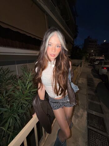 Nadine breaty image