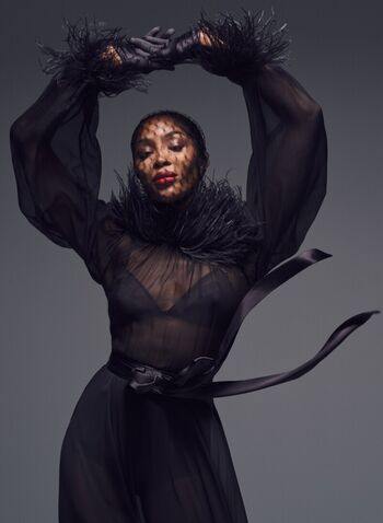 Naomi campbell image