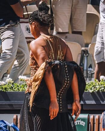 Naomi osaka image