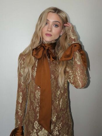 Natalia dyer image