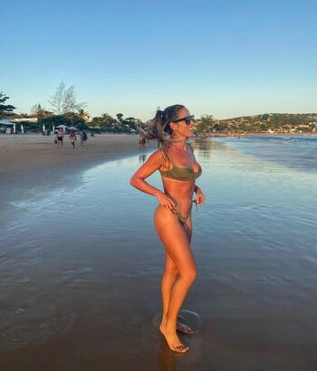 Natalia guitler image