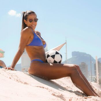 Natalia guitler image