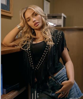 Natalie alyn lind 1 page 2 image